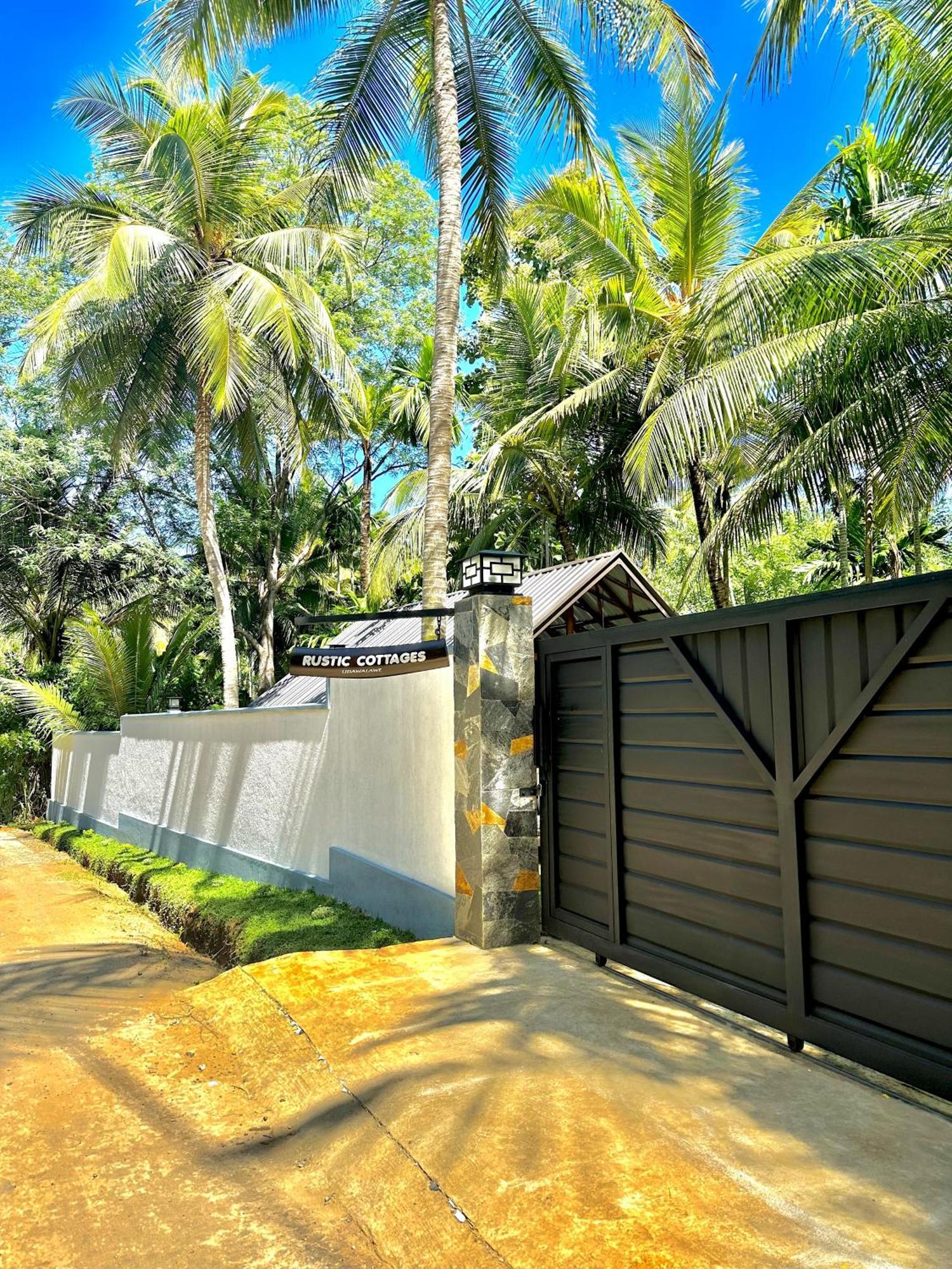 Rustic Cottages Udawalawe Exterior photo