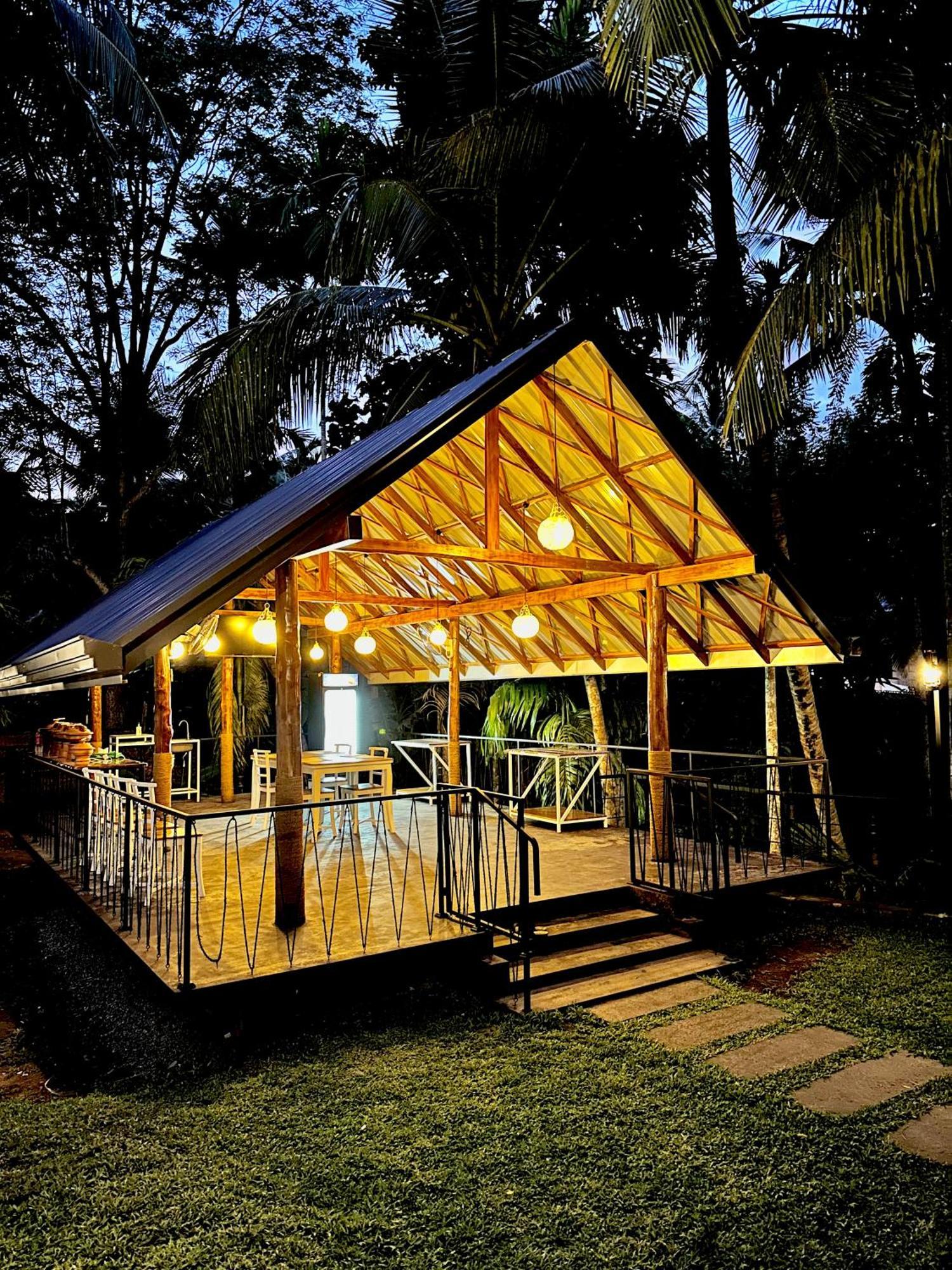 Rustic Cottages Udawalawe Exterior photo